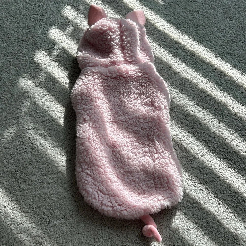Size small pig costume for cats or dogs